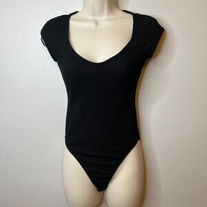 Princess Polly Ribbed Black Bodysuit (4)